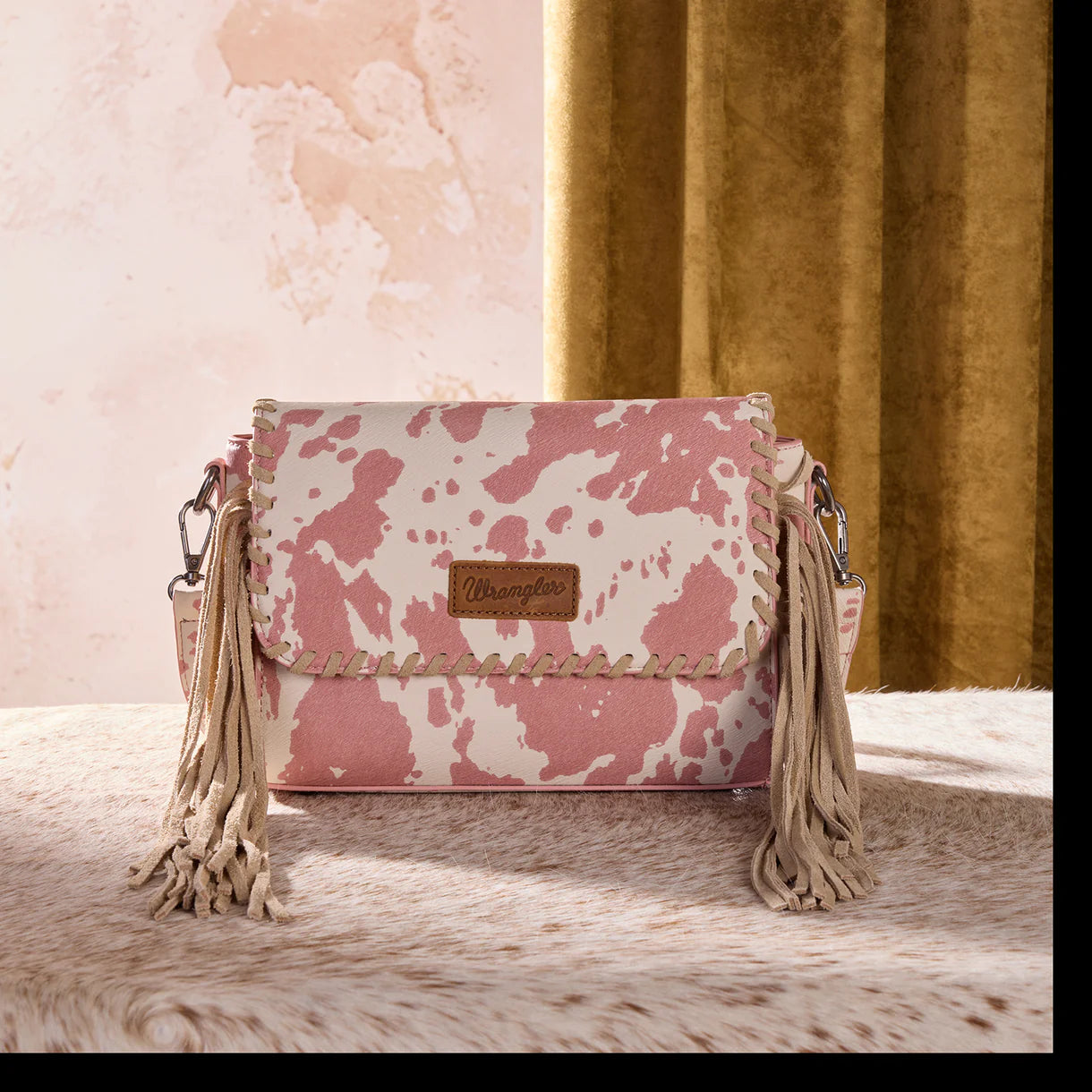 Wrangler Cow Print Fringe Crossbody Bag - Pink