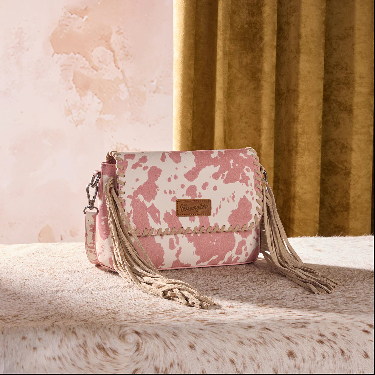 Wrangler Cow Print Fringe Crossbody Bag - Pink