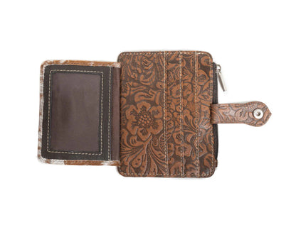 Wonder Trail Credit Card Wallet In Caramel